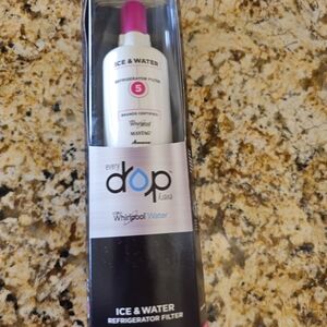 Everydrop 5 Ice & Water Refrigerator Filter - White with Pink Cap